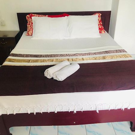 Chandi Mahal Homestay Kandy Ngoại thất bức ảnh