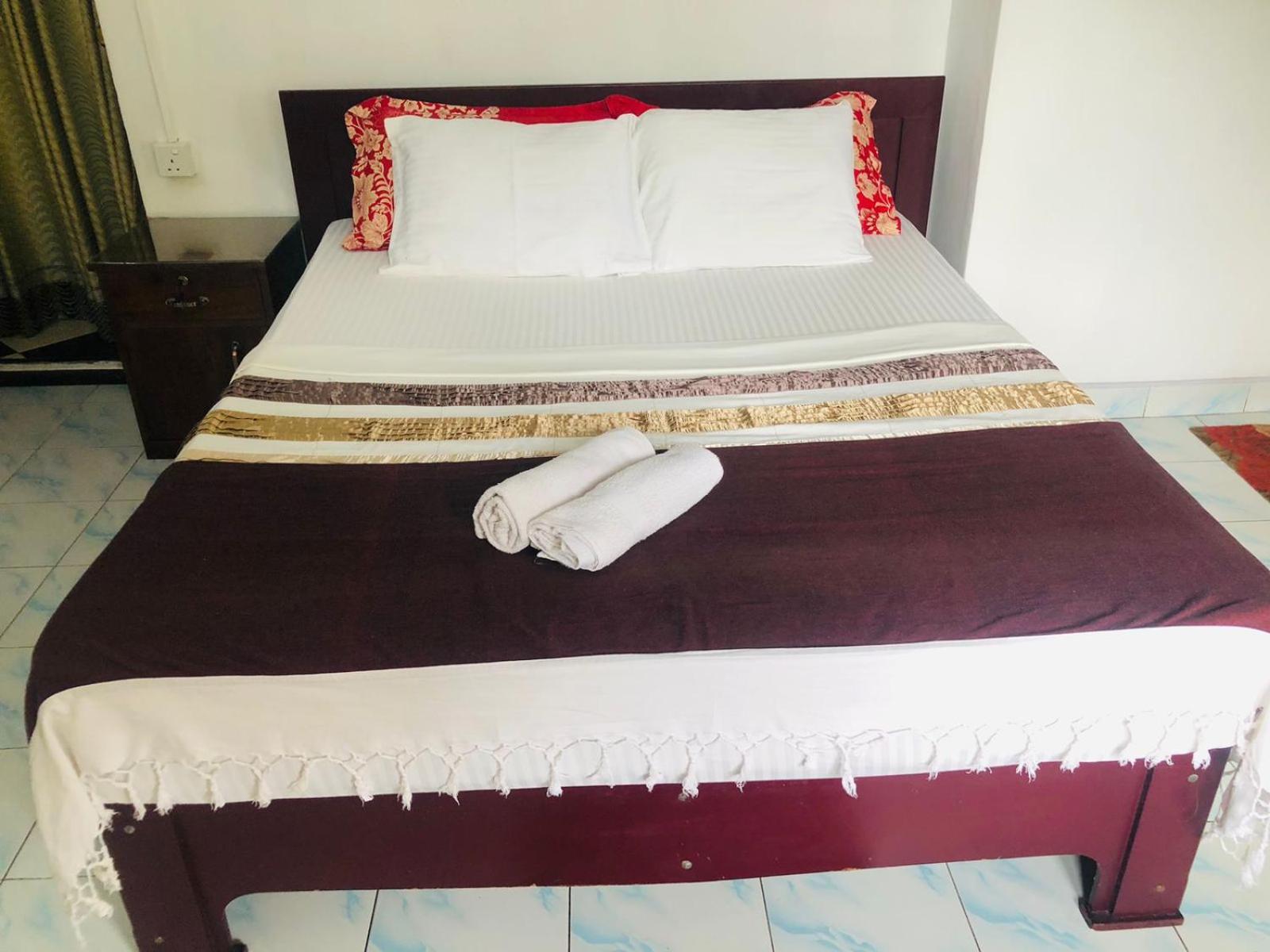 Chandi Mahal Homestay Kandy Ngoại thất bức ảnh